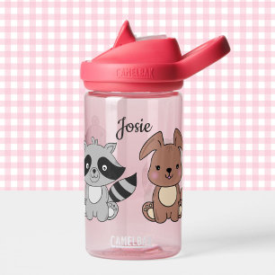 Babytiere tragen den Namen des Kindes in Rosa Trinkflasche