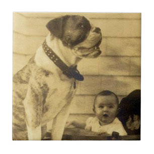 Babywächter der 1920er Jahre Fliese