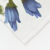 Babyziege mit bunten Schmetterlingen und Blume Fleecedecke (Ecke)