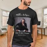 Bachelor Party Foto Mann Mythos Legende Name Spaß T-Shirt<br><div class="desc">Personalisieren und fügen Sie Ihr eigenes Foto des Bachelors. Personalisieren und fügen Sie einen Namen und einen Text hinzu. Text: Der Mann,  der Mythos,  die Legende.</div>