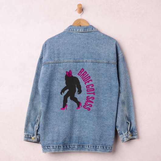 Bachelorette Bride Got Sass Sassy Sasquatch Jeansjacke (Hangar)
