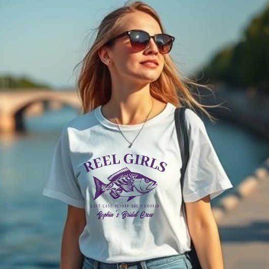 Bachelorette-Fisherman Style Reel Girls-Lila T-Shirt