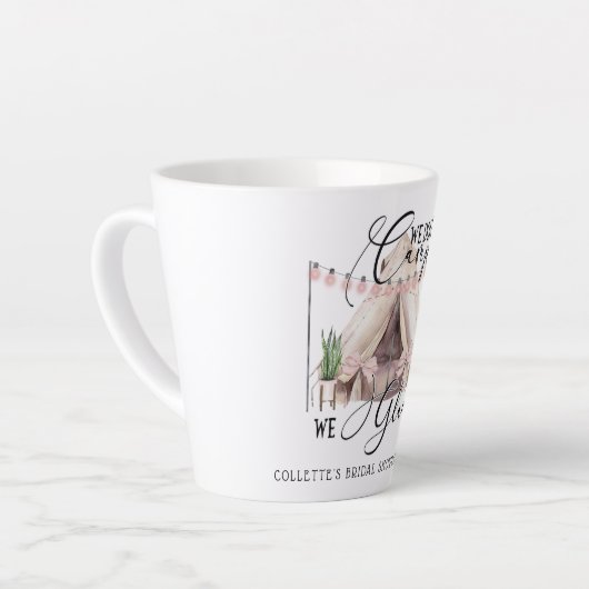 Bachelorette Glamping Party Guest Latte Tasse (Linke Ecke)