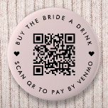 Bachelorette kaufen die Braut ein Getränk | QR-Cod Button<br><div class="desc">Ein einfaches,  individuelles Rosa "Buy the Bride a Drink" Junggeselinnen-Abschied QR Code Rundtasten Button in einem modernen minimalistischen Stil mit einem niedlichen Herzstück Detail. Die Vorlage kann leicht aktualisiert werden mit Ihrem QR-Code und benutzerdefinierten Text,  z.B. scannen QR zu zahlen von Venmo. #bachelorette #buythebrideadrink #QRcode</div>