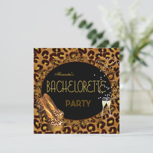 Bachelorette Party Gold Leopard Black Shoes 5 Einladung (Stehend Vorderseite)