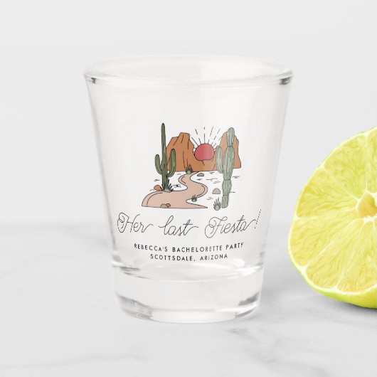Bachelorette Weekend Party Fiesta Personalisiert Schnapsglas (Vorderseite)