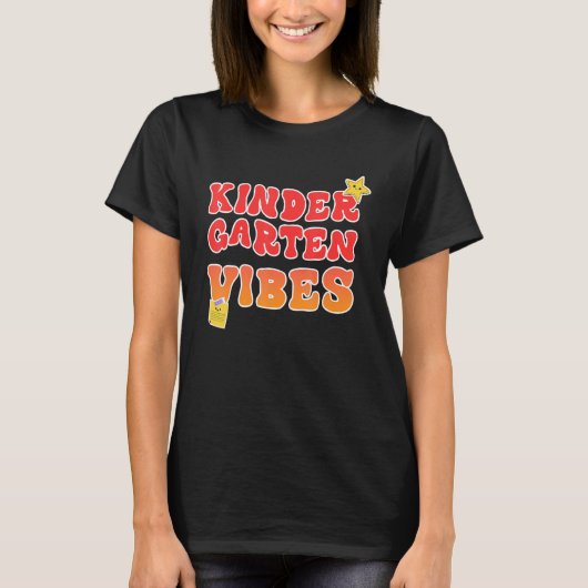 Back To School Kindergarten Vibes Retro Teacher Wo T-Shirt (Vorderseite)