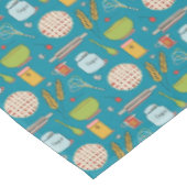 Backen einer Kirschtorten-Kunsttischdecke Tischdecke (Schrägansicht)