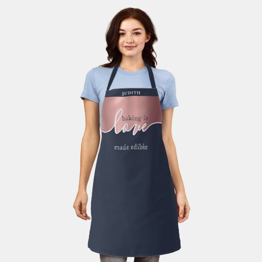 Backen ist Liebe zu essbaren Rose Gold Navy Skript Schürze (Getragen)