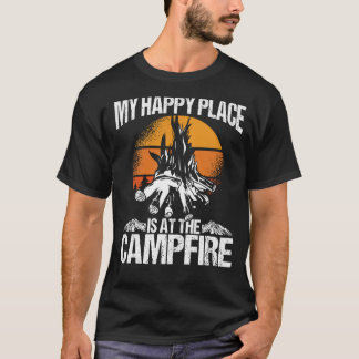 Backprint Mein glücklicher Ort ist ein Campfire-Ca T-Shirt