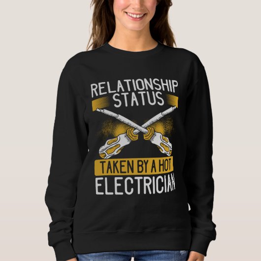 Backprint Relationship Status Taken By A Hot Elect Sweatshirt (Vorderseite)