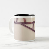 Backstaff, 18. Jahrhundert Zweifarbige Tasse (Vorderseite Links)