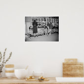 Backstage Mark Foy Fashion Show Circa 1947 Poster (Küche)