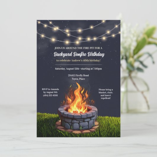 Backyard Fire Pit Bonfire-Cookout, Geburtstags-GRI Einladung (Stehend Vorderseite)