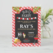 Backyard GRILLEN Überraschung Geburtstagsparty Red Einladung (Stehend Vorderseite)