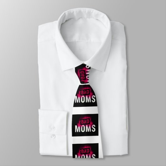 BAD MOMS Neck tie Krawatte (Gebunden)