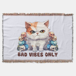 Bad Vibes only - Fierce Cat & Skulls Gothic Design Decke