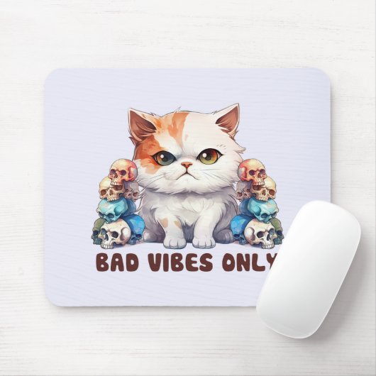 Bad Vibes only - Fierce Cat & Skulls Gothic Design Mousepad (Mit Mouse)