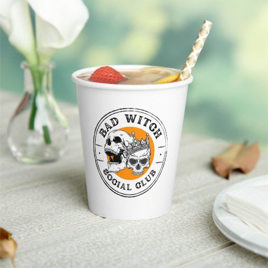 Bad Witch Social Club Schwarz und Orange Pappbecher (In Situ)