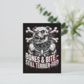 Badass Skeleton Bulldog Gothic Postkarte (Stehend Vorderseite)
