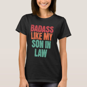 Badass wie mein Sohn im Jura Funny Vathday Family T-Shirt