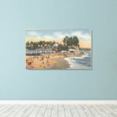 Badegäste und Sonnenschirme am Strand Leinwanddruck (Insitu (Holzboden))