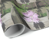 Bäder Pink Dianthus auf Zaun Geschenkpapier (Rolleneckpunkt)