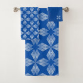 Badetuch-Set - DiamantPetalen auf blau Badhandtuch Set (Insitu)