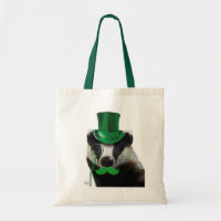 Badger mit Grünem Top-Hut und Mustache