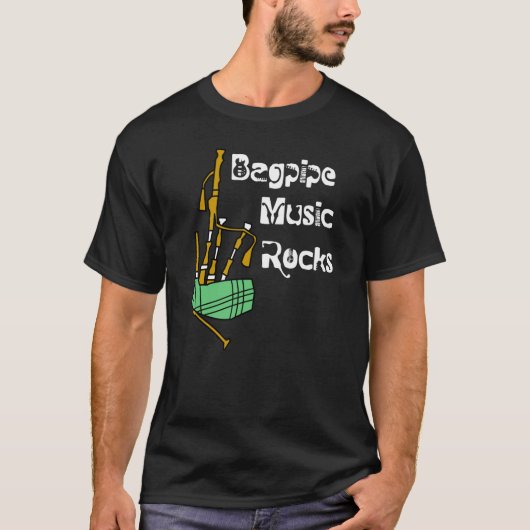Bagpipe Music Rocks T-Shirt (Vorderseite)