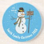 Bah Humbug Grumpy Christmas Snowman Introvert Getränkeuntersetzer<br><div class="desc">Bah humbug! Dieses lustige Design ist das perfekte Ding für ein Weihnachtsfest, ein Geschenk für Gastgeber oder Gastgeberin, oder für jeden, der ein wenig auf der antisozialen Seite ist und lieber die großen Menschenmengen dieser Ferienzeit meiden möchte. Ein Schneemann trägt einen Hut und einen Schal mit einem Schild, auf dem...</div>