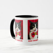 Bah Humbug Tuxedo Kat Weihnachtsfeierliche Tasse (Vorderseite Links)