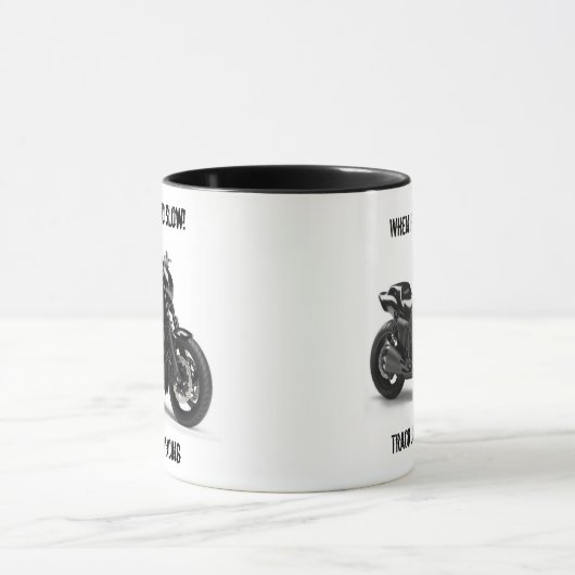 Bahn-Junkie, der V-Maximale Tasse läuft (Zentrum)