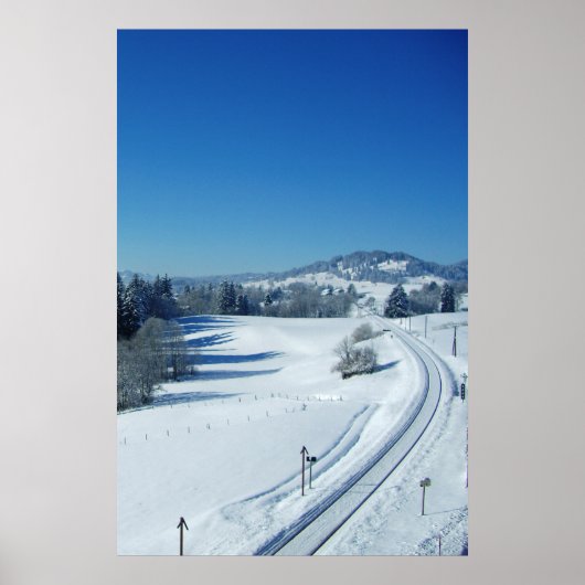 Bahngleise durch Schnee Poster (Vorne)