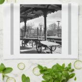 Bahnhof Bristol Güterwagen Geschirrtuch (Gefaltet)