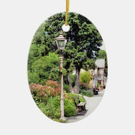 BAHNHOF KERAMIK ORNAMENT (Vorne)