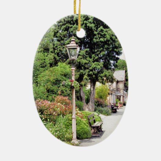 BAHNHOF KERAMIK ORNAMENT (Hinten)