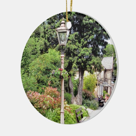 BAHNHOF KERAMIK ORNAMENT (Links)