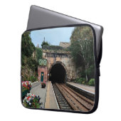 Bahnhof Knaresborough Laptopschutzhülle (Vorderseite Links)