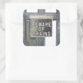 BAHNHOF QUADRATISCHER AUFKLEBER (Tasche)