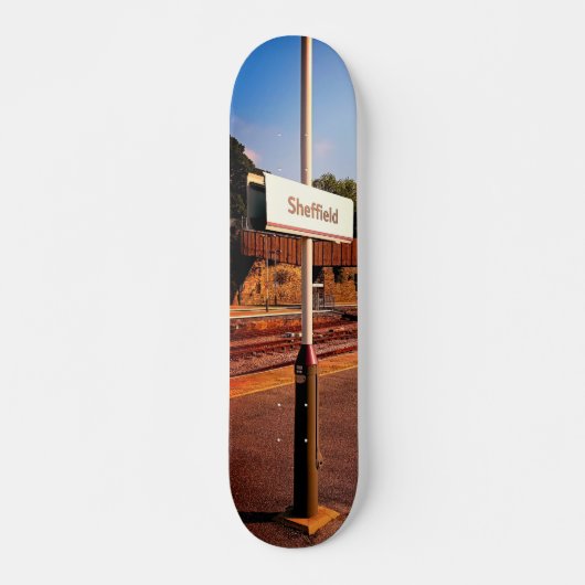 Bahnhof Sheffield Skateboard (Vorne)
