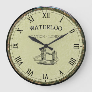 Bahnhof Waterloo ~ Tower Bridge ~ London England ~ Große Wanduhr