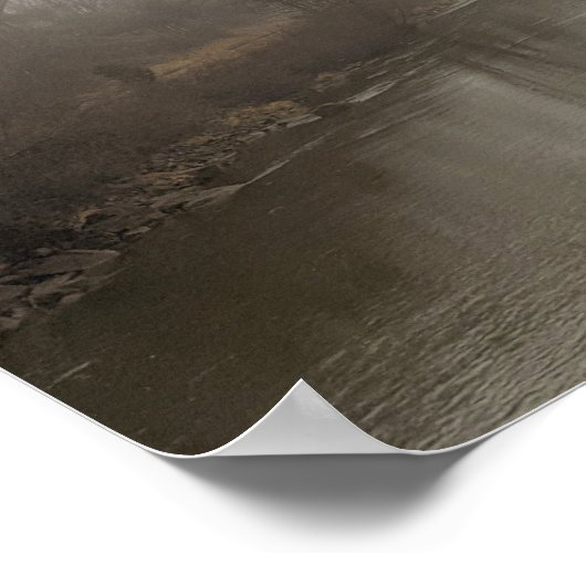 Bahnhofsbrücke im Nebel (Farbe) Poster (Ecke)