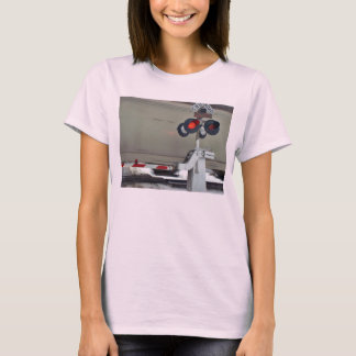 Bahnübergang Arm T-Shirt