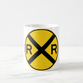 Bahnübergang Landstraßen-Zeichen- Kaffeetasse (Mittel)