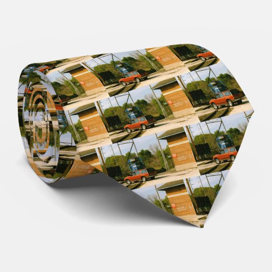 Bahnübergänge ! Warum halten sie nicht auf? Krawatte (Gerollt)