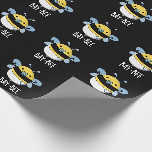 Baie Funny Baby Bee Pun Dark BG Geschenkpapier (Ecke)