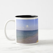 Baie Longue Long Bay Beach, St. Martin, Zweifarbige Tasse (Links)