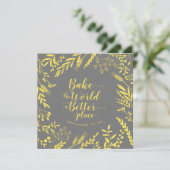 Bake the World A Better Whimsical Floral Wreath (Stehend Vorderseite)