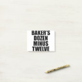 Baker's Dozen Minus Zwölf Witziger T - Shirt Post-it Klebezettel (Auf Schreibtisch)
